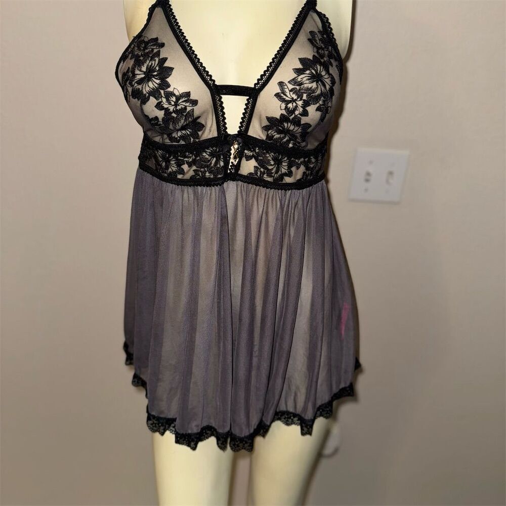 - FASCINATIONS Grey sheer Black Floral Lace Babydoll Chemise M/ cup size F